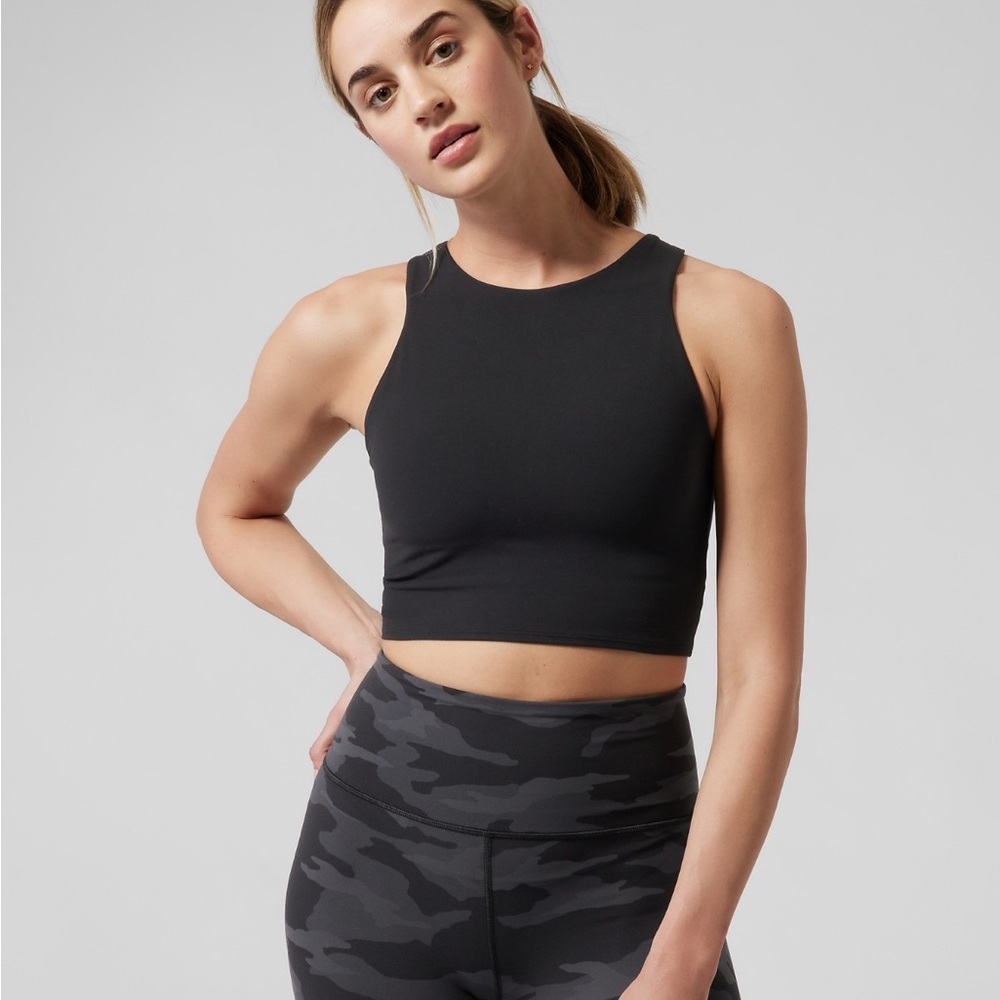 Athleta•Conscious Crop D-DD+•Size S•NWT